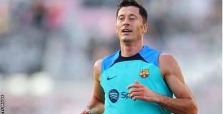  Барселона обяви трансфера на Левандовски