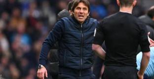  Сътън: Конте трябва незабавно да напусне