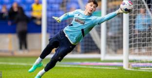 Астън Вила се интересува от Трафорд