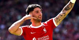 Собослай потвърди, че води преговори за нов договор