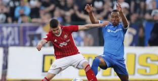 Ривалдиньо отпадна от групата на Левски за мача с ЦСКА