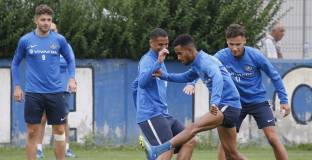 Стоянович взе с двама повече в групата за ЦСКА