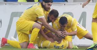 Автогол класира Левски на 1/4-финал за Купата (видео)