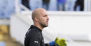 Ники Михайлов остава на Герена