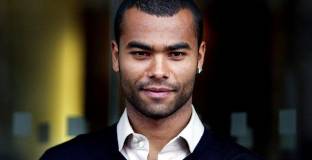 Ашли Коул стана асистент на младежите на Англия