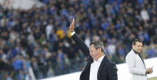 Славиша Стоянович изгледа двубоя на Левски като фен