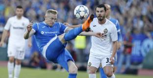 Галин Иванов напуска Славия - обмисля оферти от Левски и чужбина