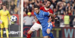 Вижте това брутално влизане на Серджиу Буш (видео)