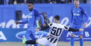 Левски и Локо Пловдив поделиха по точка (видео)