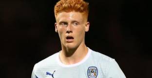 Наказаха футболист за ухапване на съперник