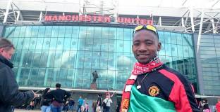 Манчестър Юнайтед наказа фен за три години 