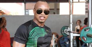 Диуф: Ливърпул изпусна шанса си да спечели Висшата лига