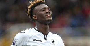 Тами Ейбръхам отрече, че иска да играе за Нигерия 