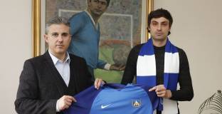 Край на сагата: Мартин Райнов подписа с Левски (снимки)