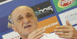 Роси: Мачовете за първенство са второстепенни - от тях зависи да влезем добре в тези за Купата