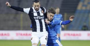 Пуснаха билетите за Локо Пловдив - Левски