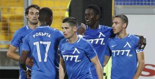 Левски вдига заплатата на Станислав Иванов