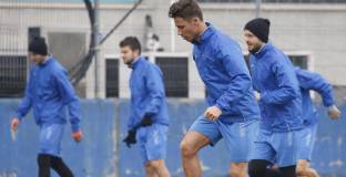 В Левски целят мрежи по време на тренировки (видео)