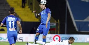 Яблонски дари на школата на Левски събраните от феновете пари (видео)