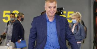 Левски погасява дългове към НАП, за да вземе лиценз