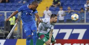 Фенове на Левски отправиха заплахи към Бандаловски