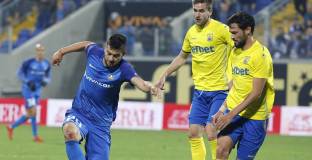 Верея остана без треньор дни преди мача с Лудогорец