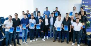 Известни имена се сдобиха с диплома за УЕФА Про лиценз