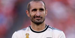 Киелини: Прекалено много се иска от Магуайър 