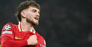 Елиът: Надявам се да остана в Ливърпул до края на кариерата си 