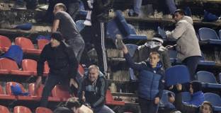 Фенове на Лацио се биха с полицаи