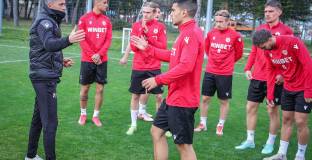 Янев награди играчите на ЦСКА с малка почивка