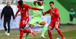 Байерн докосва титлата след успех над Волфсбург (видео)