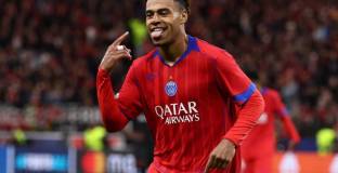 Байер Леверкузен - ПСЖ 2:7 