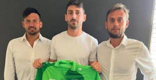 Юноша на Милан подписа с Хебър Пазарджик