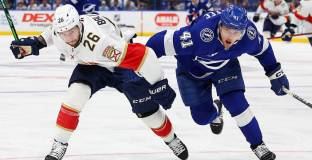 Флорида и Вашингтон спечелиха сериите си