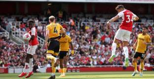 Арсенал разби Уулвс като за финал