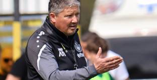 Любо Пенев продължава битката на родна земя