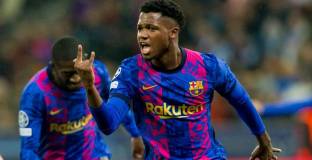 Байерн и Барса с победи, Левандовски с хетрик (видео)