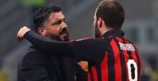 Милан - СПАЛ 2:1 