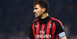 Евертън се интересува от Романьоли