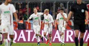 Байерн загуби точки срещу Аугсбург, Шалке с ново поражение