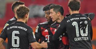 Байерн с пестелива победа над Аугсбург (видео)