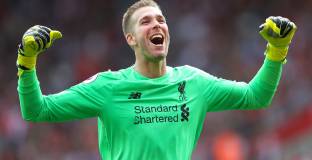 Ливърпул продължи с Адриан 