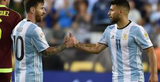    Агуеро: Мислех, че е шега, когато Барса обяви за Меси