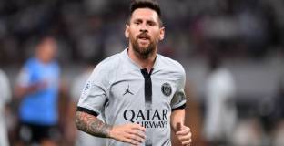  Агуеро разказа за разговора си с Меси