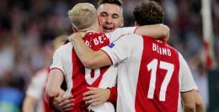 Аякс - АЕК 3:0 