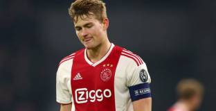  Барселона е близо до договореност с агента на Де Лигт