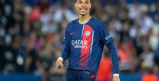 Айнтрахт намери заместник на Коло Муани? 