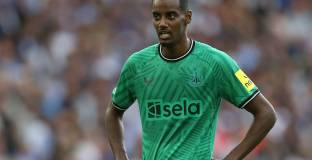 Исак се съгласи да изслуша оферта от Ал - Хилал