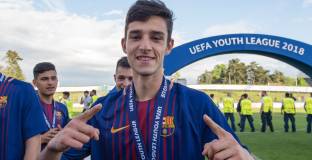 Барса и Юве размениха играчи